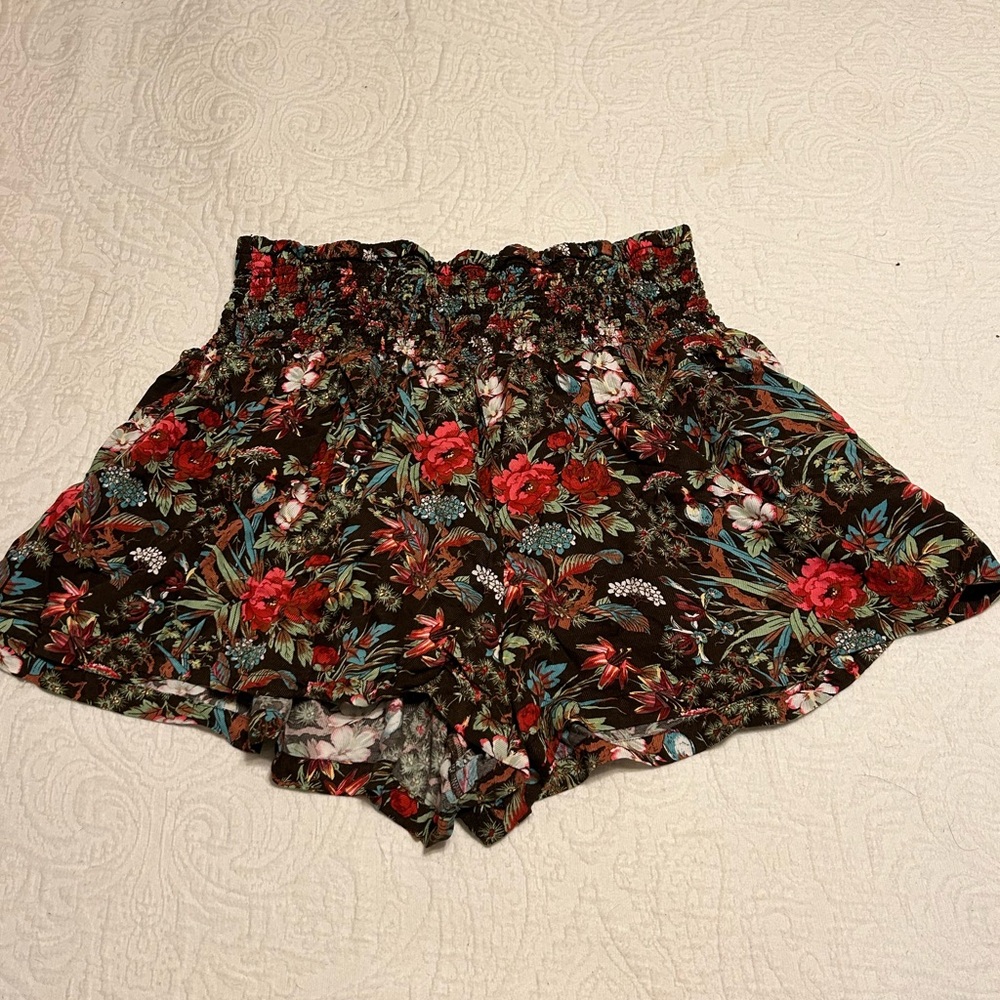 Anthropologie flowy floral shorts
